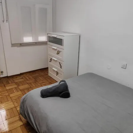 5 Min Centro 奥维耶多